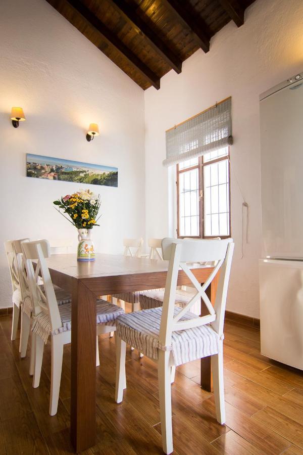 Holidays2fuengirola Mercedes In Center And 2nd Line Holiday home