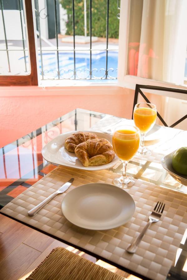 Holidays2fuengirola Mercedes In Center And 2nd Line Holiday home *