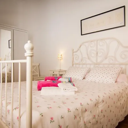 Holidays2Fuengirola Villa Mercedes In Center Fuengirola And 2Nd Line Beach Exterior photo