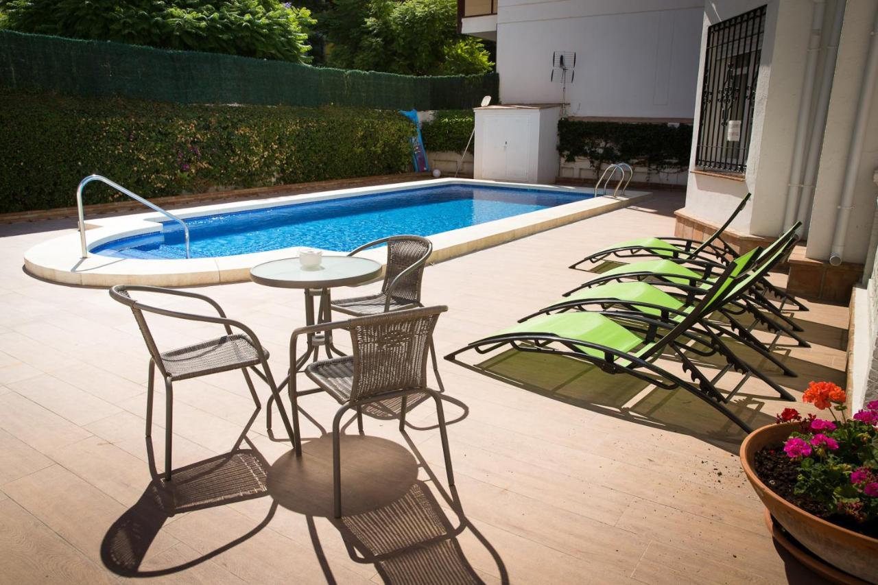 Holidays2fuengirola Mercedes In Center And 2nd Line Casa de vacances *