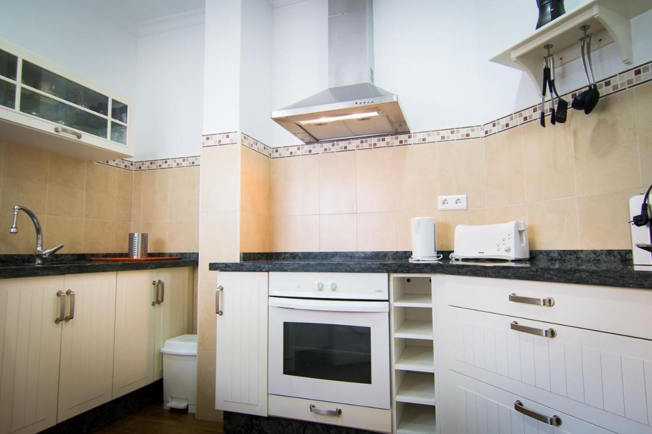 Holidays2fuengirola Mercedes In Center And 2nd Line Vakantiehuis *