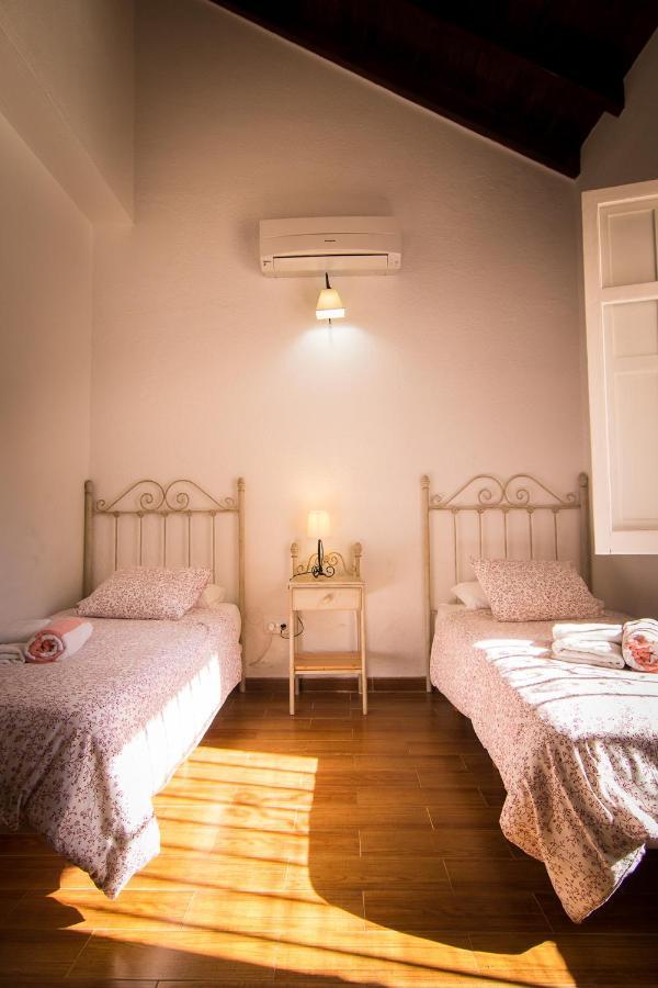Holidays2fuengirola Mercedes In Center And 2nd Line Vakantiehuis